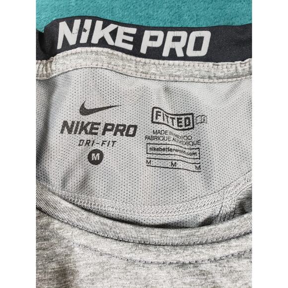 Nike Pro Shirt Size Medium Men Gray Polyester Long Sleeve Fitted Dri Fit Running - Picture 3 of 8